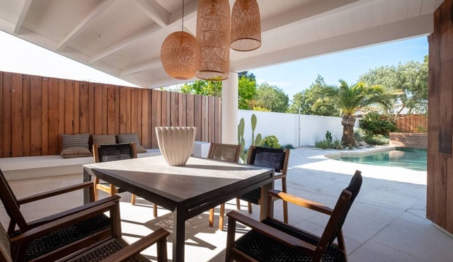 Artist villa in La Flotte