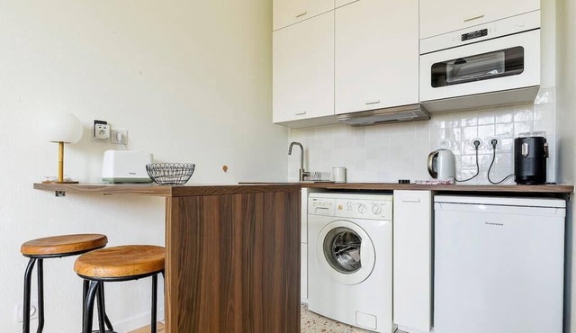 Artiste · Vue sur quai de la Garonne - Hypercentre