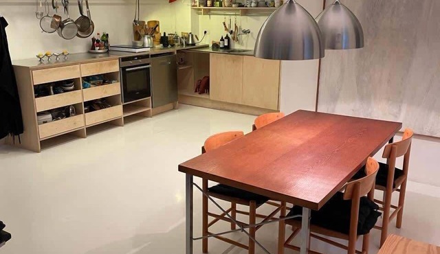 Artistic Apartment on Vaernedamsvej Prime CPH