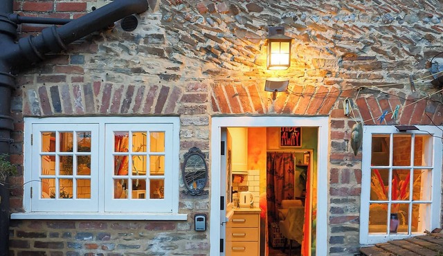 Artists Hideaway in Cowfold