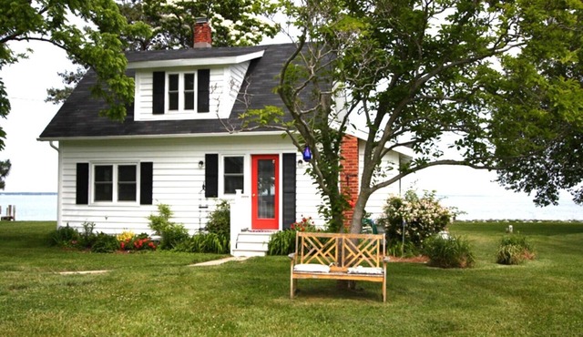 Artists, writers & creative minds IMAGINE YOUR GETAWAY AT SIMPLICITY COTTAGE