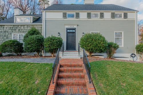 Artopia Retreat and Marys Gatehouse Superlisting