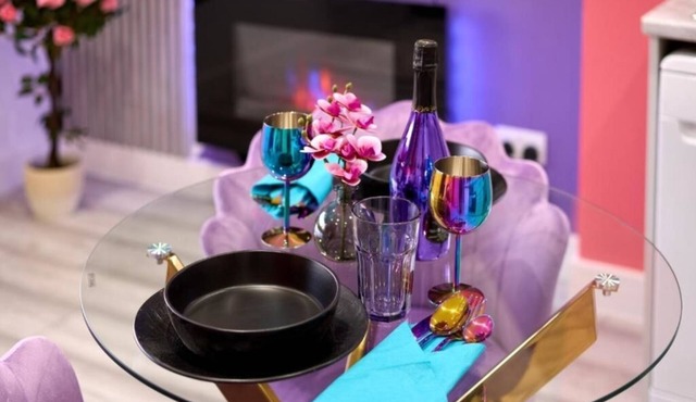 ArtSpace Apartment,CITY CENTRE,PRIVATE PARKING,WI-FI,NETFLIX, FIREPLACE-HAVEN4U