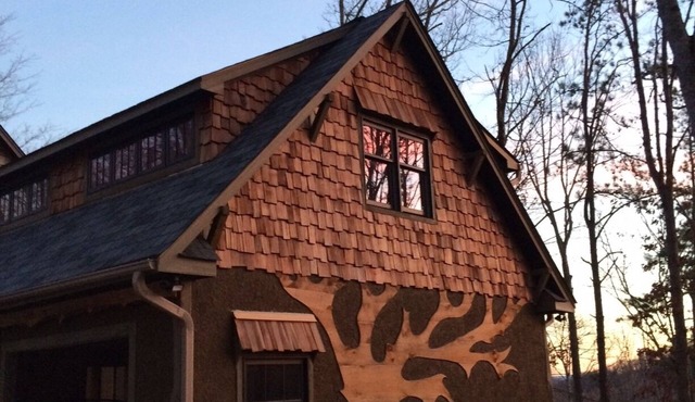 ARTSY MOUNTAIN VIEW LOFT