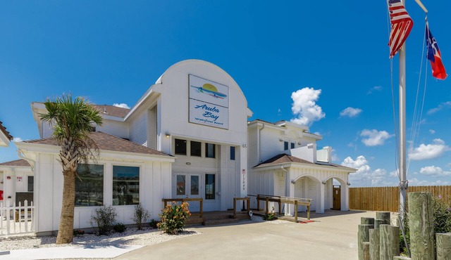 Aruba Bay Resort with Jimmy Buffet vibes