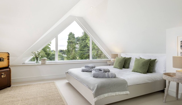 As a result of winning the land in a poker game at the turn of the 20th century, Winacres Cottage is