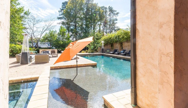 As seen on Netflix - Luxury Home - The Cobra Kai Mansion | 8500 Sq.ft. | Commercial Kitchen | Pool