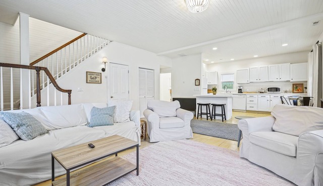 Asbury Park Beach Cottage- 3 Blocks to Beach