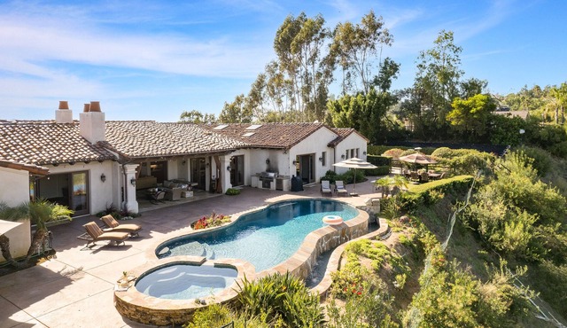 Ascension by AvantStay | Pool, Pickleball, Views