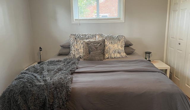 Ascension Hospital 3 Mins Away| Perfect For Families| King Beds 1.5BA| FREE WIFI