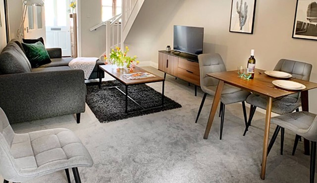 Ascot - Parking, Garden, Pets Welcome