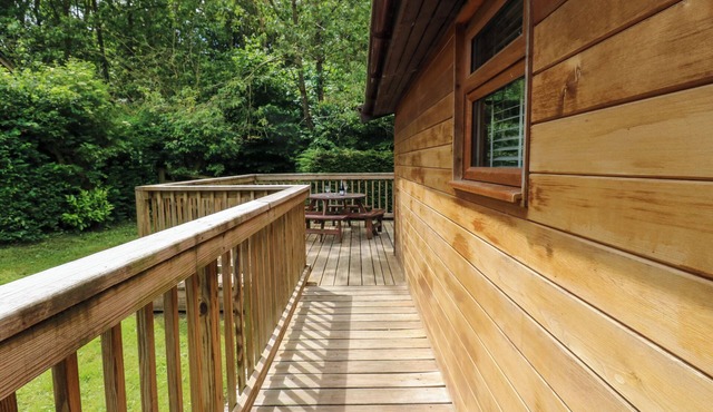 ASH LODGE, pet friendly, with a garden in Masham