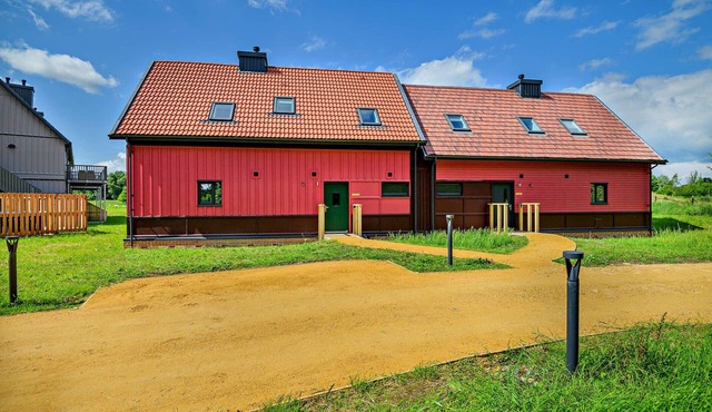 Ash View 1 - Three Bedroom House, Sleeps 6