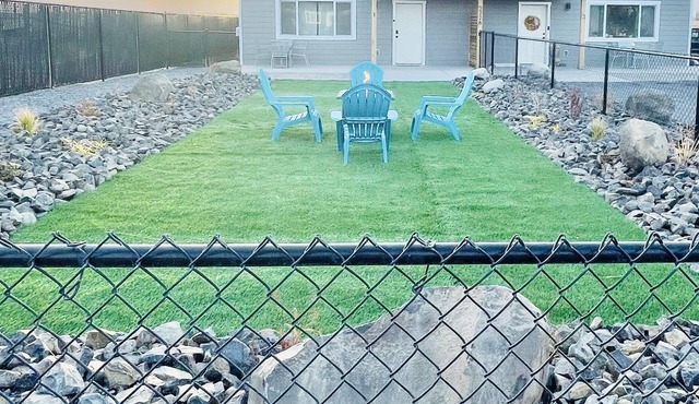 Ashe Westshore Bungalow centrally located near lake, sand dunes, golf courses!