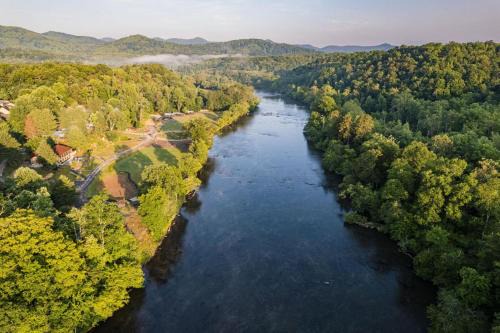 Asheville River Cabins