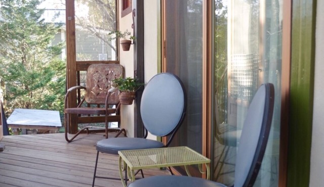 Asheville’s Hillside Hideaway