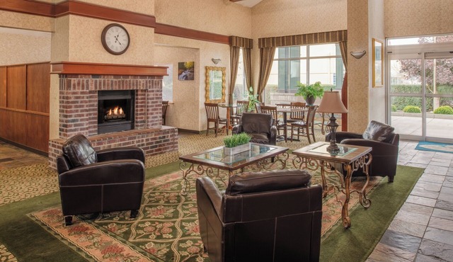 Ashley Inn of Tillamook