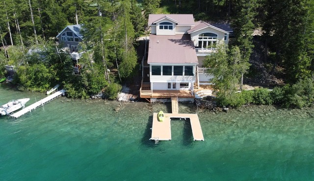 Ashley Lake Waterfront Home - Kayaks included - Kalispell - Glacier