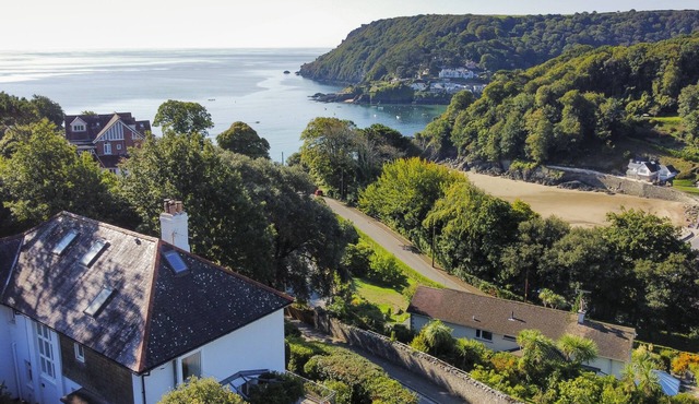 Asman - a house that sleeps 10 guests in 5 bedrooms