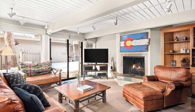 Aspen Alps Cozy 2 Bedroom apartment, walking distance to town