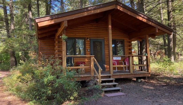 Aspen Cabin Columbia Mountain Ranch
