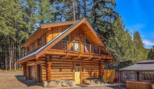 Aspen Cabin | Log Home | Hot Tub