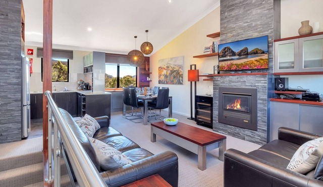 Aspen Creek 4 - Woodridge