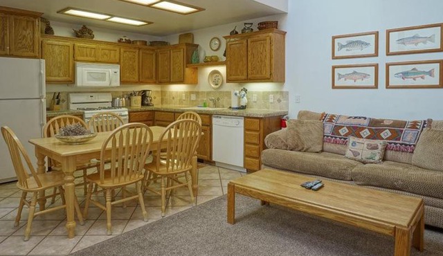 Aspen Meadows 11