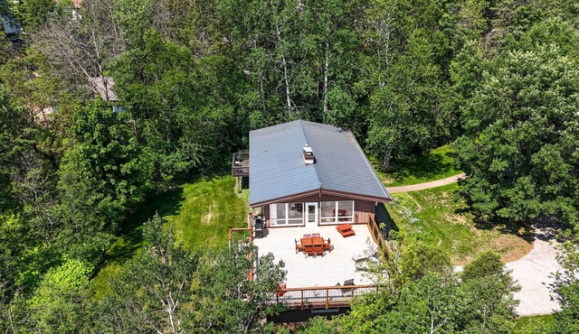 Aspen View House w/Brand New Overlook Deck