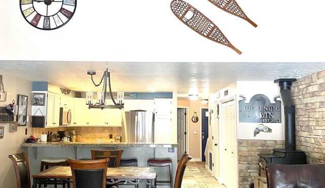 Aspen Village Townhouse ON THE McCall Golf Course with Indoor and Outdoor Pools