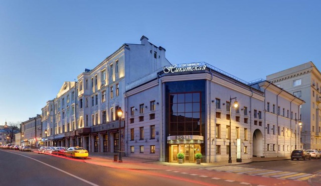 Assambleya Nikitskaya