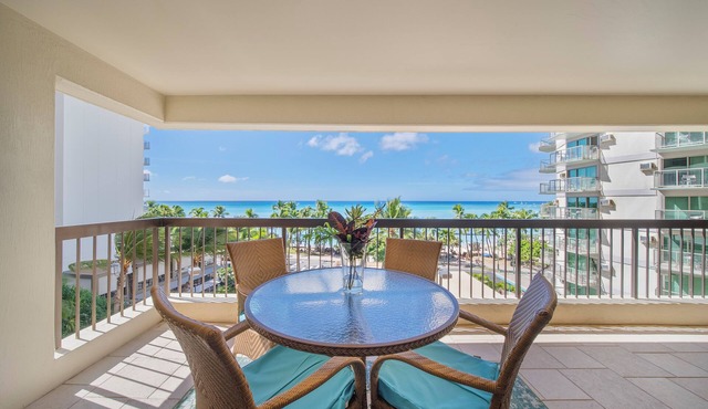 Aston Waikīkī Beach Tower by Gather 2BR Condo w/Oceanview, Pool & Lanai