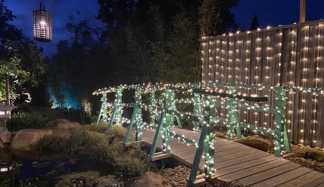 Astonishing luxury just minutes walk from restaurants & shops