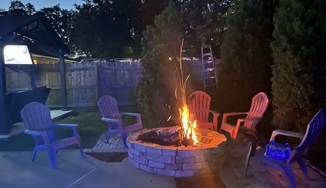 Astonishing pool home near Tampa jacuzzi hot tub