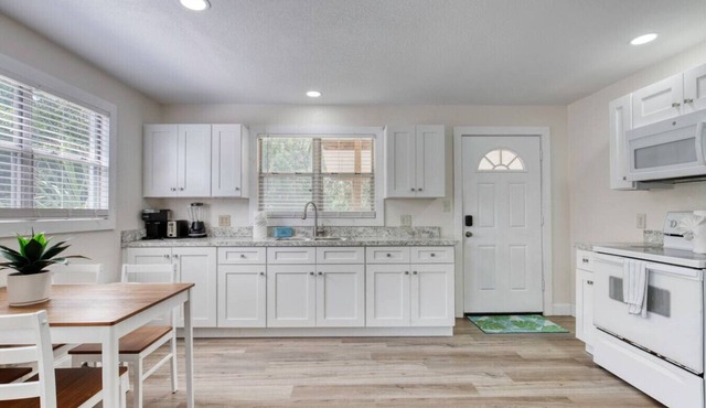 Astor Cottage Hideaway