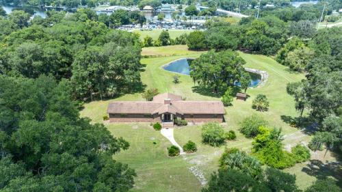 Astor Manor At Rivers Edge