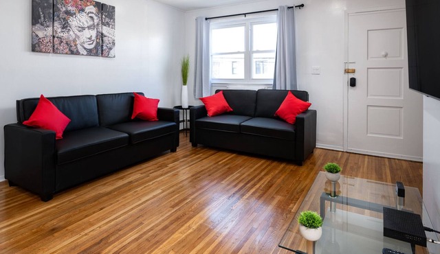 Astoria's Casa Oasis II (2BR Perfect for Families!)