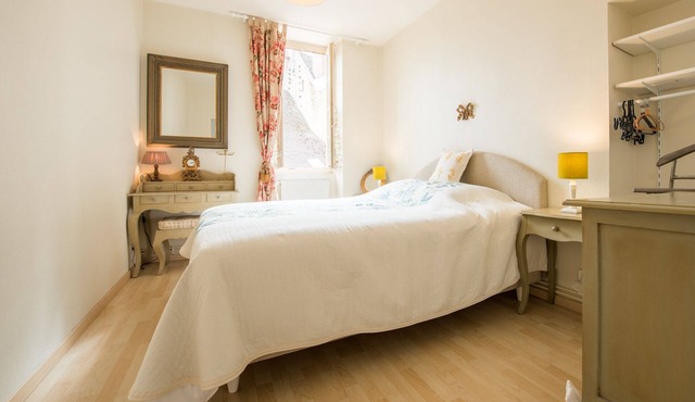 AT BARBARA, BEAUNE, HISTORICAL CENTER