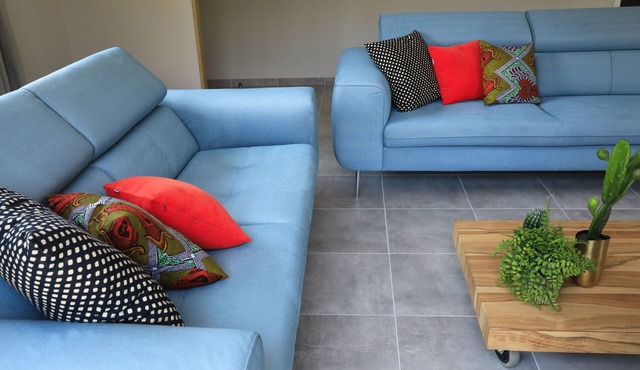 AT CASA LECCIA. SUPERB HOUSE WITH MOUNTAIN VIEW 10 MN FROM THE SEA