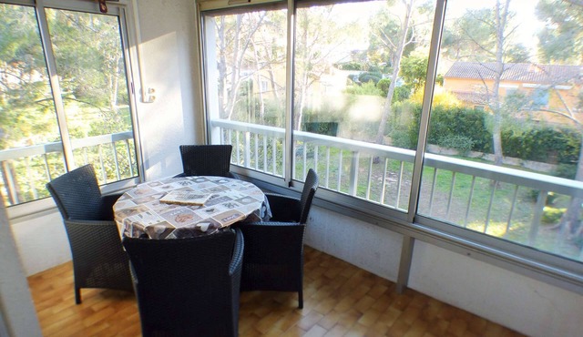 at five minute at walk of the beach, at calm