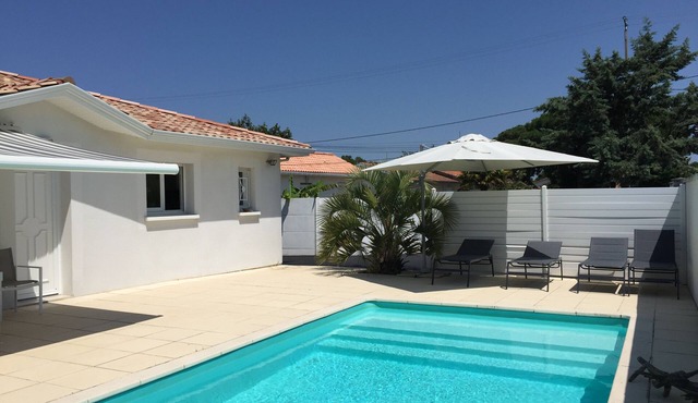 At the edge of the Arcachon basin, recent villa 4/6 persons with swimming pool