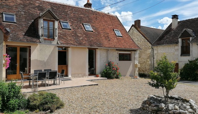 At the end of the road, 5 min from Beauval