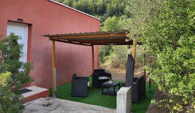 At the foot of the Baou in a green setting