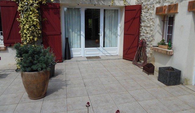 At the foot of the Cevennes, between mountain and sea