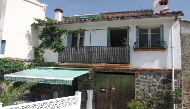 At the foot of the Pyrenees and close to the sea
