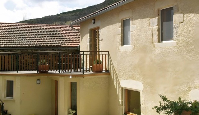 At the Song of the Fountain – La Fougère Cottage