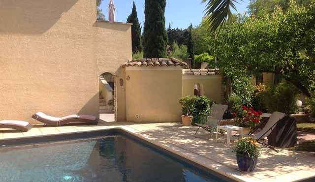 At the heart of the village, calm, relaxation and comfort .