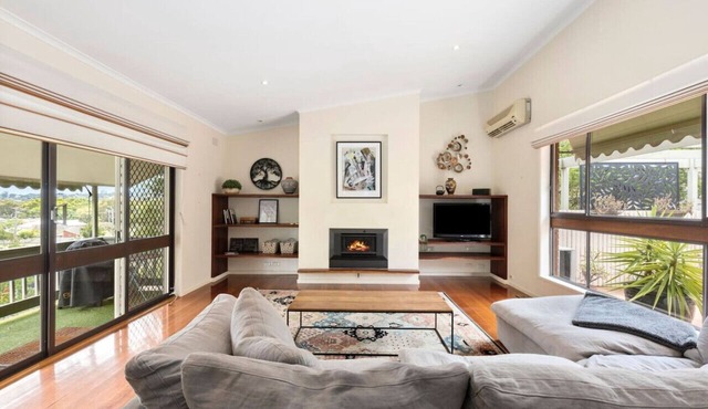 At the Hilltop - sleeps 10