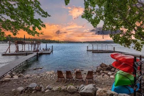 At the Lake House in Hayden ID