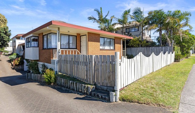 At The Mount - Mt Maunganui Holiday Home